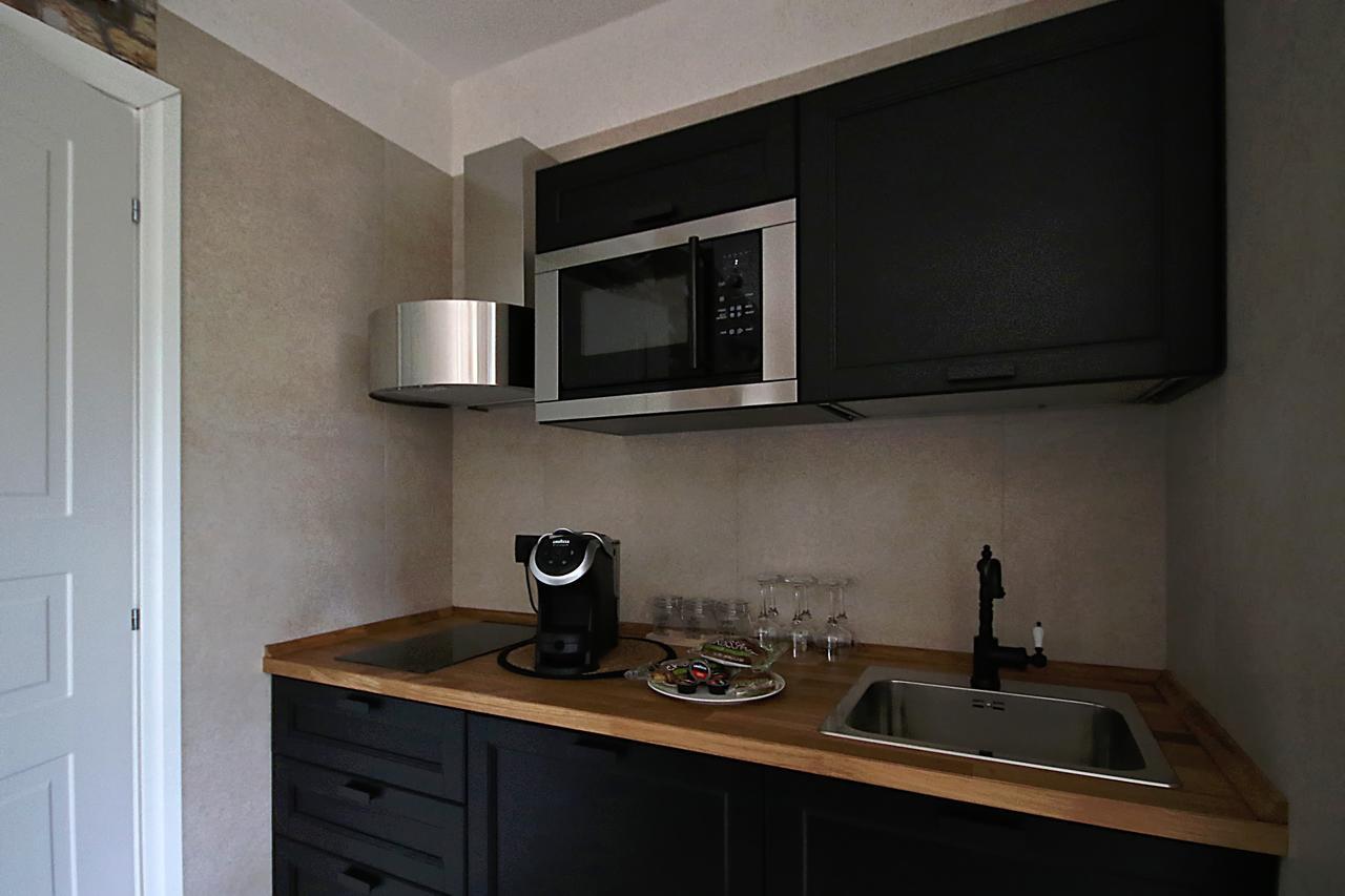 La Maesta' Bed & Breakfast Langhirano Bagian luar foto